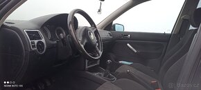 Volkswagen golf IV 2.3 v5 - 6