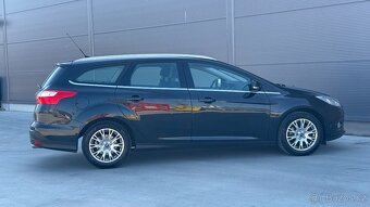 Ford Focus 1.6 , 110 kW, manual, Titanium - 6