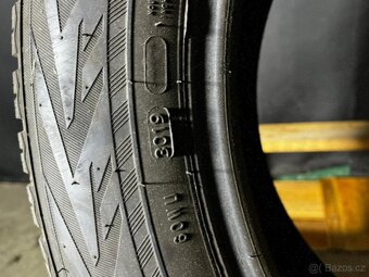 Zimní pneu 235/55 R19 103V Nokian 6mm - 6