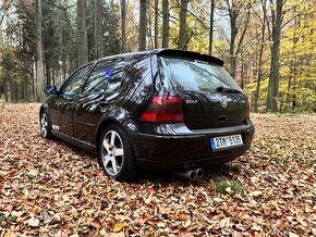 VW GOLF 2.3 VR5 GTI 110kw plus druhá vr5 na díly - 6