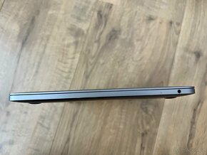 Macbook Pro 13.3 2017, Core i5 2.3, 16GB, 256GB disk - 6