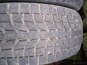 Zimní pneu 215/65 r16 - 6