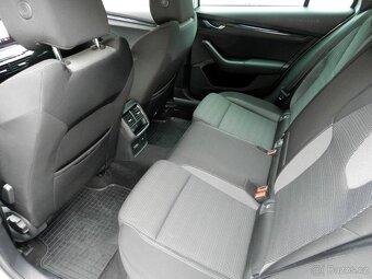 Škoda Octavia IV combi 2.0 TDi 110 kW VIRTUAL COCKPIT 2021 - 6