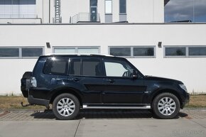 Mitsubishi Pajero 3.2DI-D LWB Intense A/T - 6