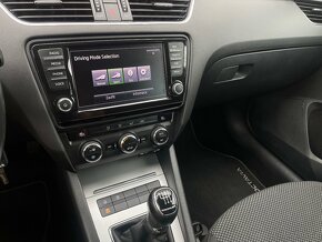 Škoda Octavia 3 - SPORT DRIVING MODE - 6