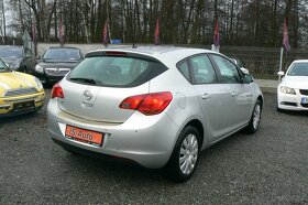 Opel Astra 1.6i - 2010-serviska - 6