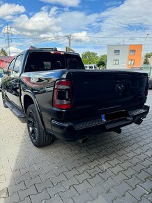 Dodge Ram, 2022 Laramie, panorama, vzduch. podvozek - 6