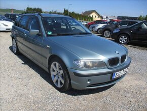 BMW 330d Touring Automat 06/2002 - 6