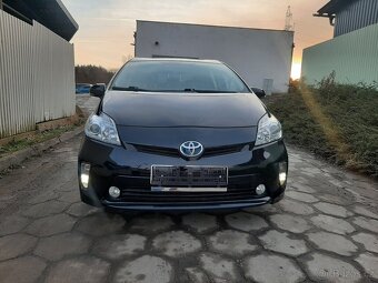 Toyota Prius 2015 - 6