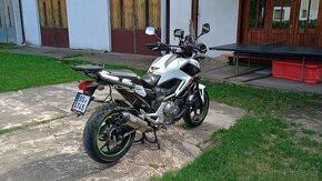 Honda NC700X - 6