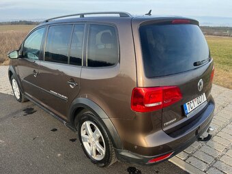 Volkswagen Touran Cross 1.4 TSI, tažné, alu - 6