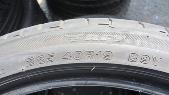 Letní pneu 225/40/19 Bridgestone RFT - 6