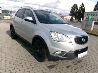 SSANGYONG KORANDO D20T Executive AWD bez koroze 2011 - 6