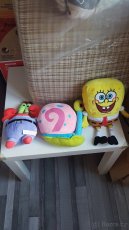 Panenky retro i moderní a plysaci Sponge bob, - 6