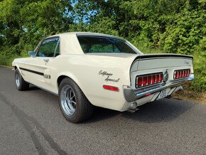 Ford Mustang GT California Special - 6