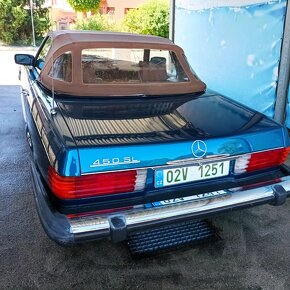 Mercedes SL 450/107. - 6