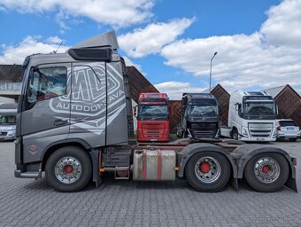 Prodám tahač Volvo FH13, 6x2,Euro 6 r.v. 2021 - 6