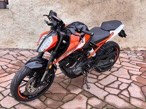 KTM Duke 125 2018, najeto 15600km - 6