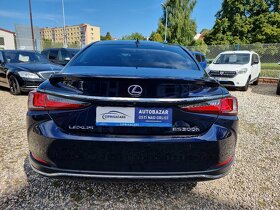 Lexus ES 300 h 2.5 160KW/DPH/360Kam/Kůže/Navi - 6