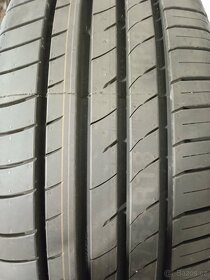 4ks NOVE letni 235/55/18 Kumho - 6