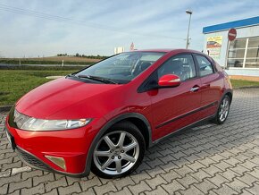 Honda Civic 1.8 i-vtec - 6