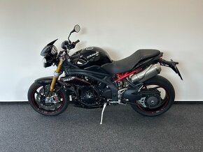 Triumph Speed Triple R - 6