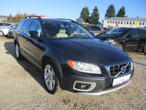 VOLVO XC70 2,4D5 Geartronic AWD 151kw bez koroze 2011 - 6