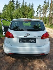 Kia Venga - 6