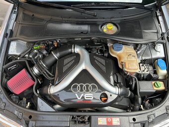 Audi RS4 B5 - 6