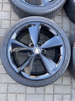 ORIGINÁL Alu Škoda GOLUS R18, 5x112 - TOP STAV - 6