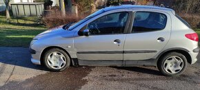 Peugeot 206, 1,6i 65 kW REZERVOVANO - 6