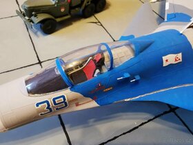 Suchoj Su-27D Sea Flanker 1/72 - 6