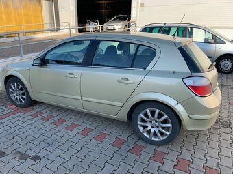 Opel astra - 6