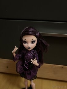 Panenka Monster high Elissabat - 6