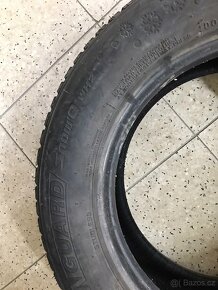 2 zimní pneu Nexen 205/60 R15 91T, vzorek 6-7mm - 6