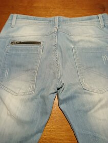 trendy roztrhané džíny - 6