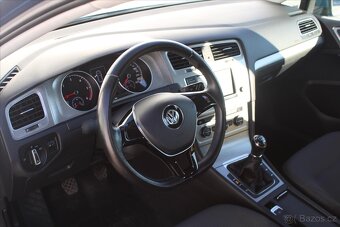 Volkswagen Golf 1.6 TDI 81kW NAVIGACE ČR (2017) - 6