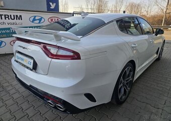 Kia Stinger 3.3-269kW-4x4 - 6