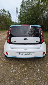 Kia Soul EV - elektric - 6