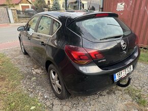 Opel Astra J 1.6 132kw - 6