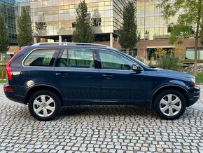 Volvo XC90 2.4 D5 147KW 4x4 AUT FACELIFT 7 MÍST BEZ KOROZE - 6