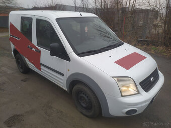 Ford Transit Connect 90T220 1.8 Tdci 5 míst - 6