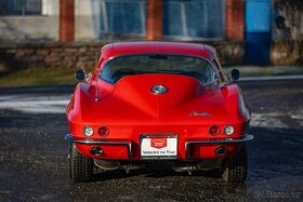 Chevrolet Corvette C2 327 cu in (5.4 L) - 6