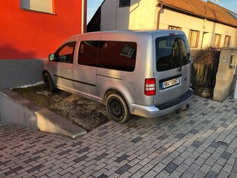 VW Caddy Maxi 1.6 TDI, původ ČR rv. 2011, 7 míst, 2. majitel - 6