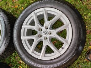 Zimní sada Volvo XC60 r18 5x108 Dunlop 235/60/18  8mm  2021 - 6