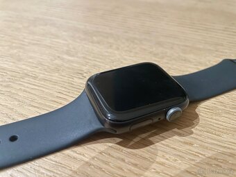 Apple watch 6 - 6