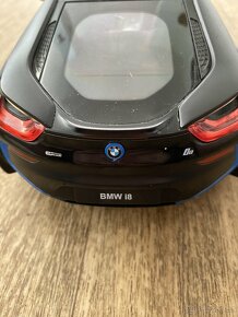 BMW i8 - auto na ovládání - 6