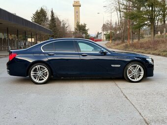 BMW Rad 7 750i xDrive /// M Paket F01 - 6