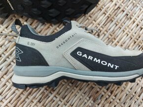 Turistické boty Hanwag , Garmont a Salomon - 6