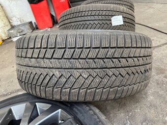 Range Rover 275/45 R21 Kola Originálně - 6